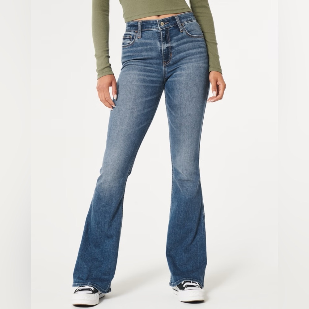 NWT HOLLISTER FLARE JEANS